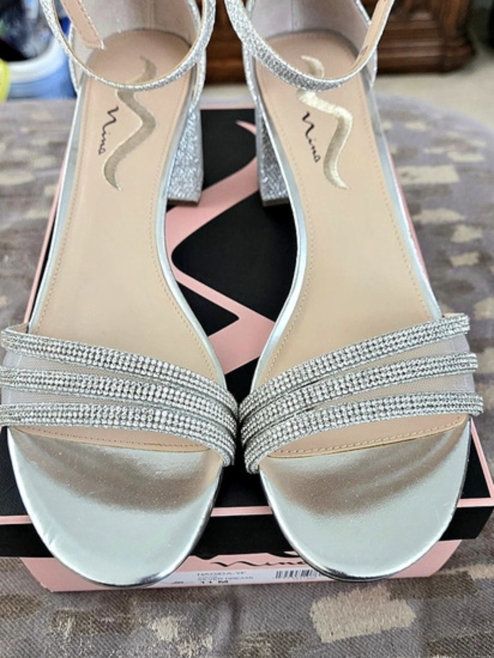 Nina Nagida-YF Silver Glitter Heels US 11M NWT